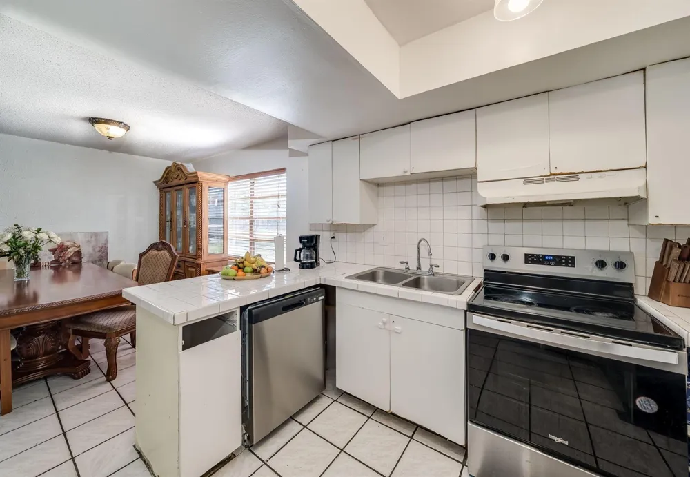 7 Ann Lee Lane Tamarac, FL 33319