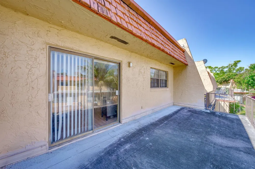 7 Ann Lee Lane Tamarac, FL 33319