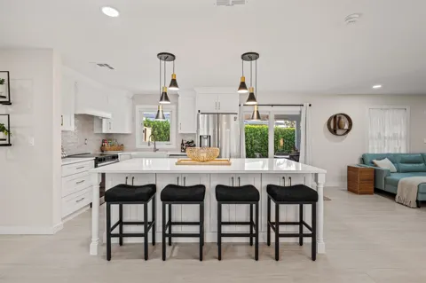 9165 SE Yacht Club Circle