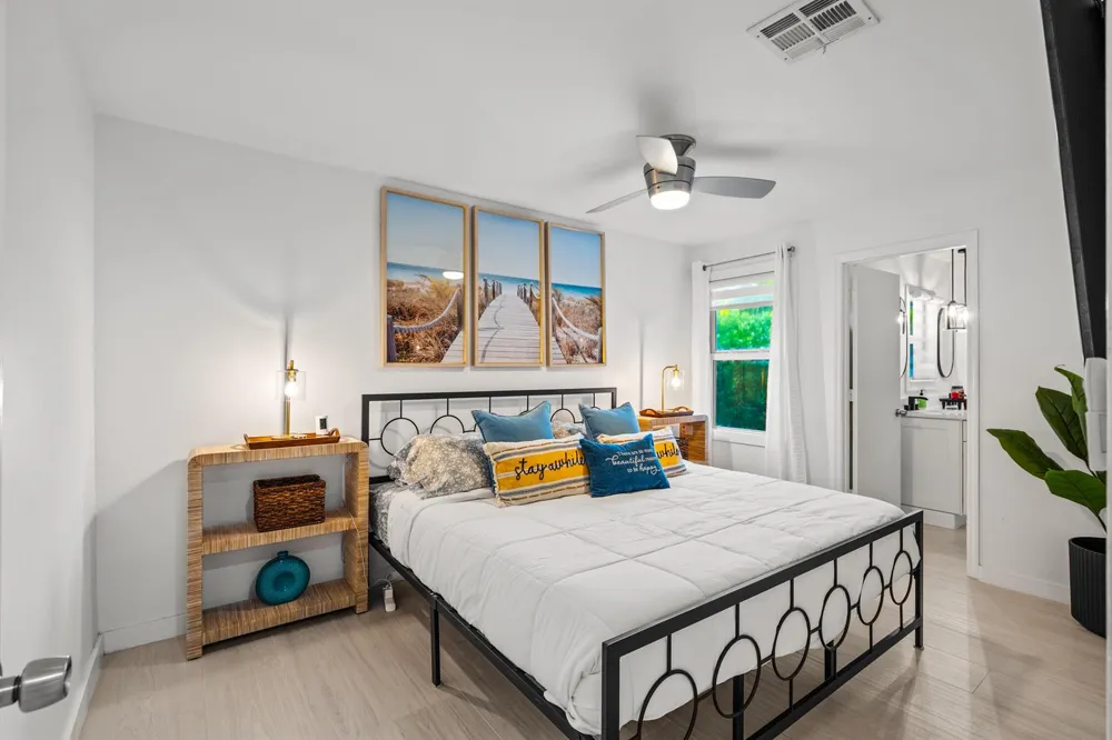 9165 SE Yacht Club Circle Hobe Sound, FL 33455