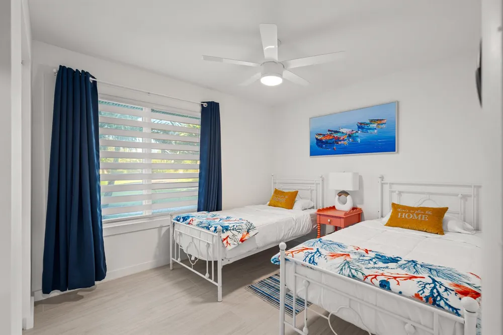 9165 SE Yacht Club Circle Hobe Sound, FL 33455