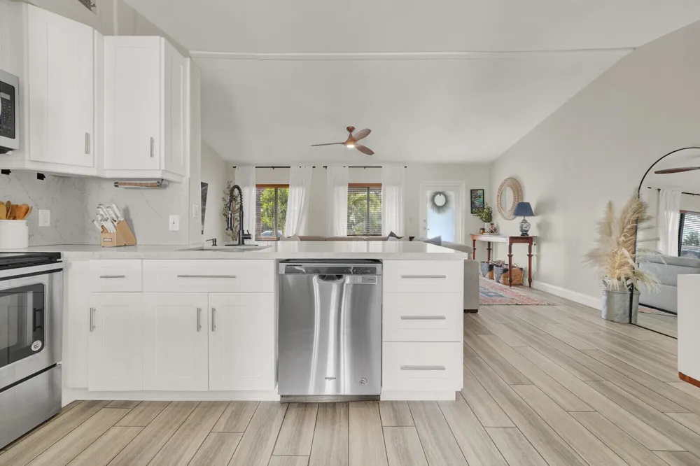2824 NW 6th Avenue Wilton Manors, FL 33311