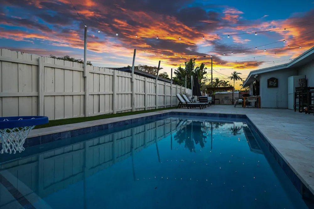 2824 NW 6th Avenue Wilton Manors, FL 33311