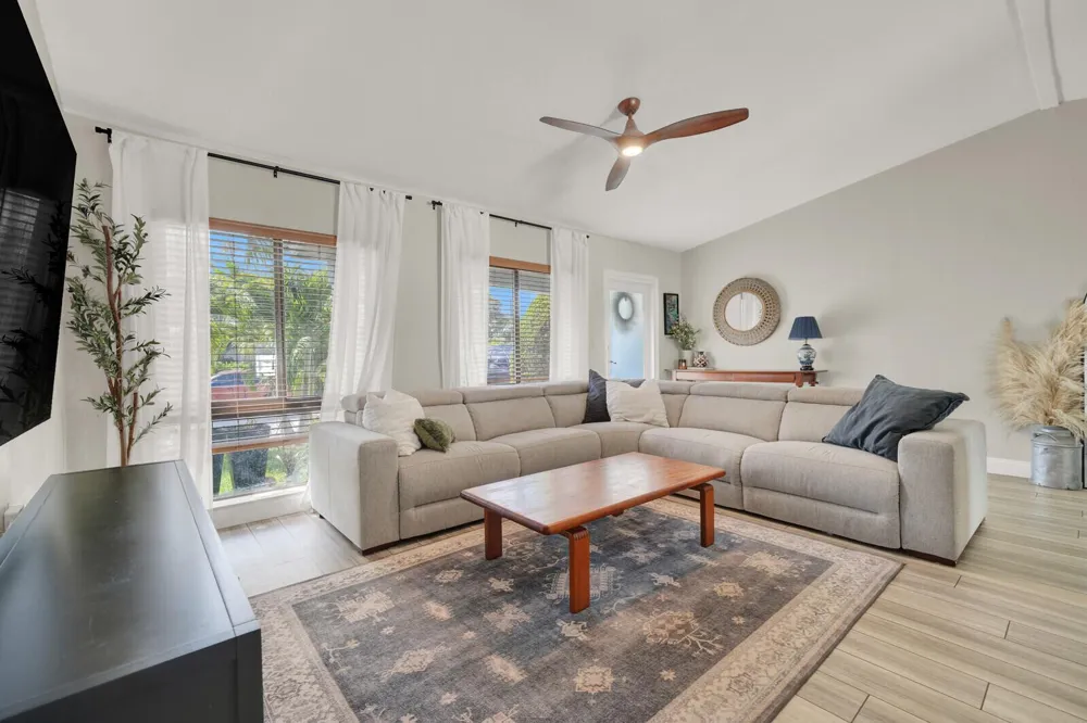 2824 NW 6th Avenue Wilton Manors, FL 33311