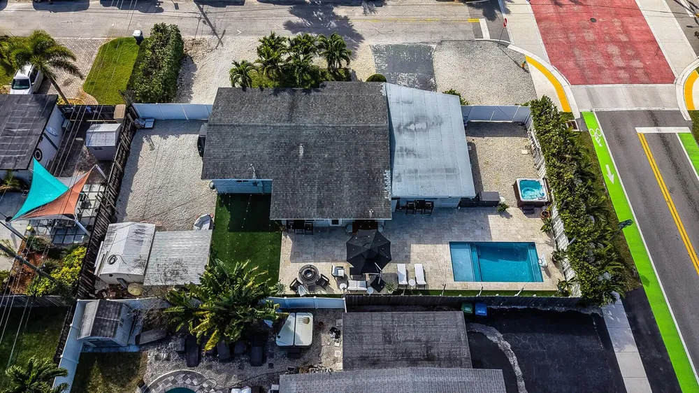 2824 NW 6th Avenue Wilton Manors, FL 33311