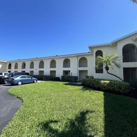 1860 Robalo Drive #104
