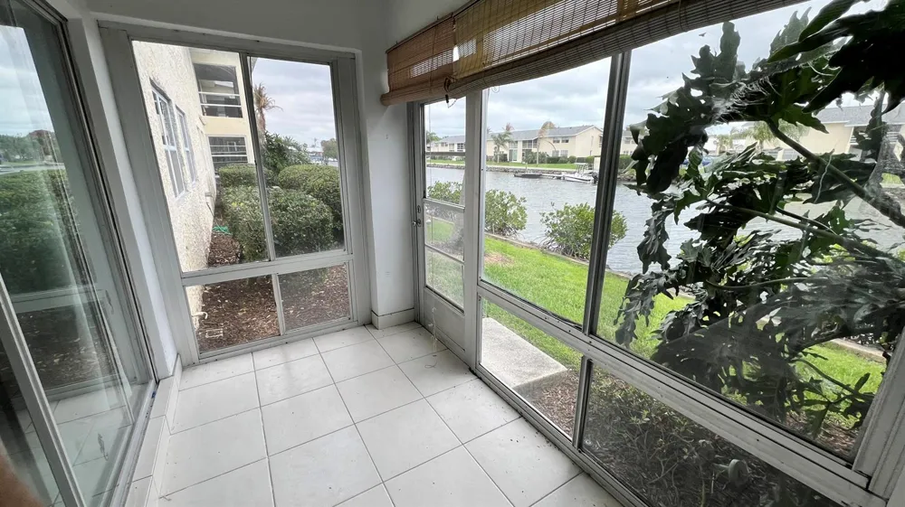 1860 Robalo Drive #104 Vero Beach, FL 32960