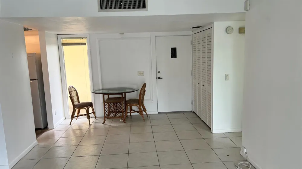 1860 Robalo Drive #104 Vero Beach, FL 32960