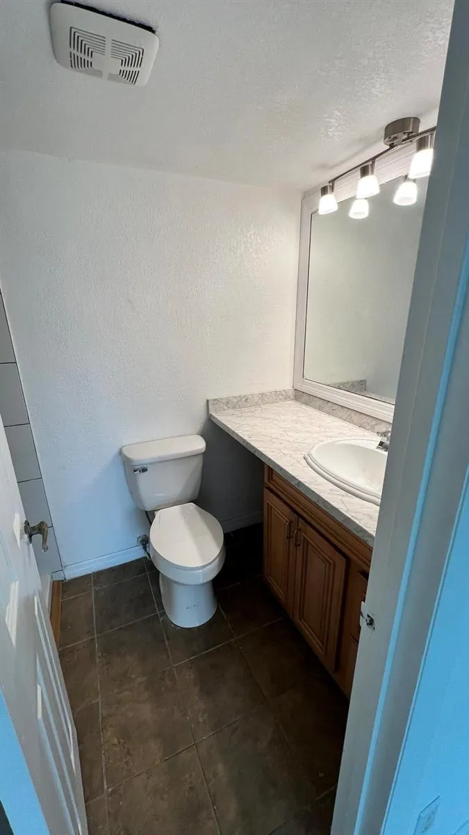 1860 Robalo Drive #104 Vero Beach, FL 32960