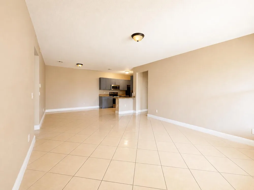 3549 Forest Hill Boulevard #25 Palm Springs, FL 33406