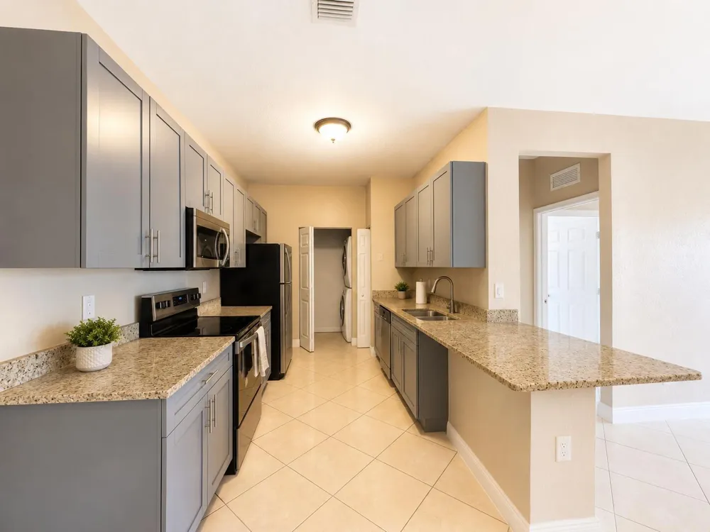 3549 Forest Hill Boulevard #25 Palm Springs, FL 33406