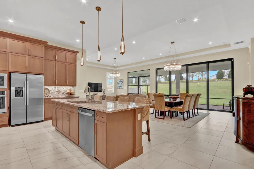 9204 SW Arco Way Port St. Lucie, FL 34987