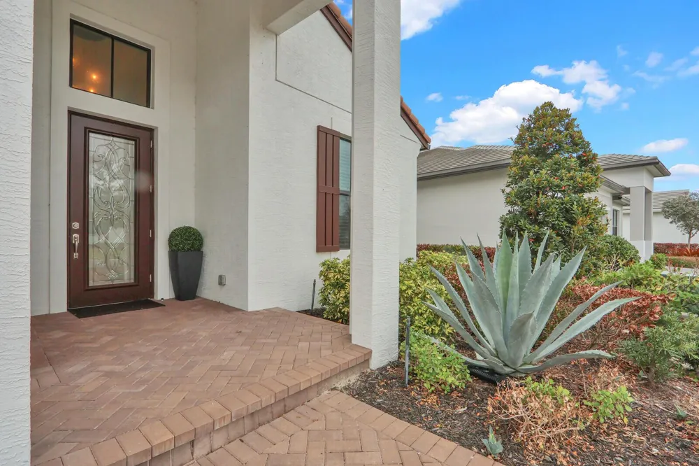 9204 SW Arco Way Port St. Lucie, FL 34987