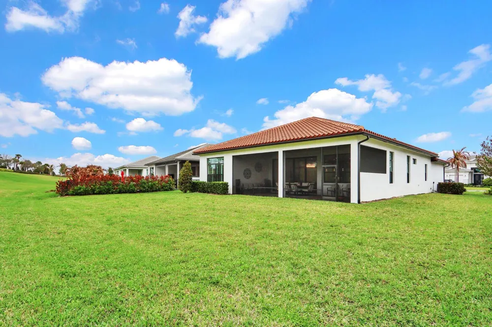 9204 SW Arco Way Port St. Lucie, FL 34987