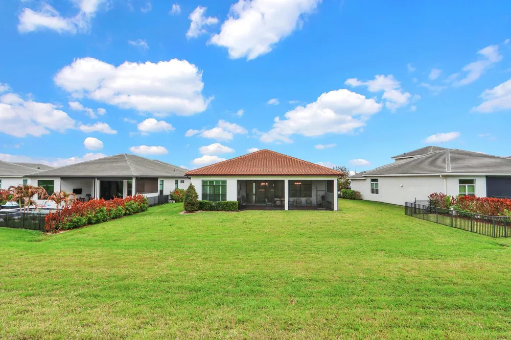 9204 SW Arco Way Port St. Lucie, FL 34987