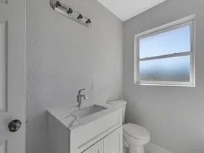 2064 Atlantic Boulevard Vero Beach, FL 32960