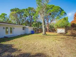 2064 Atlantic Boulevard Vero Beach, FL 32960