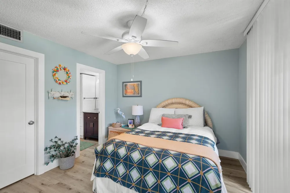 3412 NE Causeway Boulevard #102 Jensen Beach, FL 34957