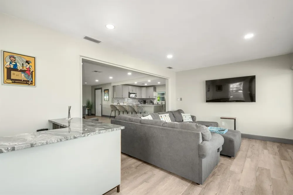 1622 W Dinner Lake Drive Sebring, FL 33870