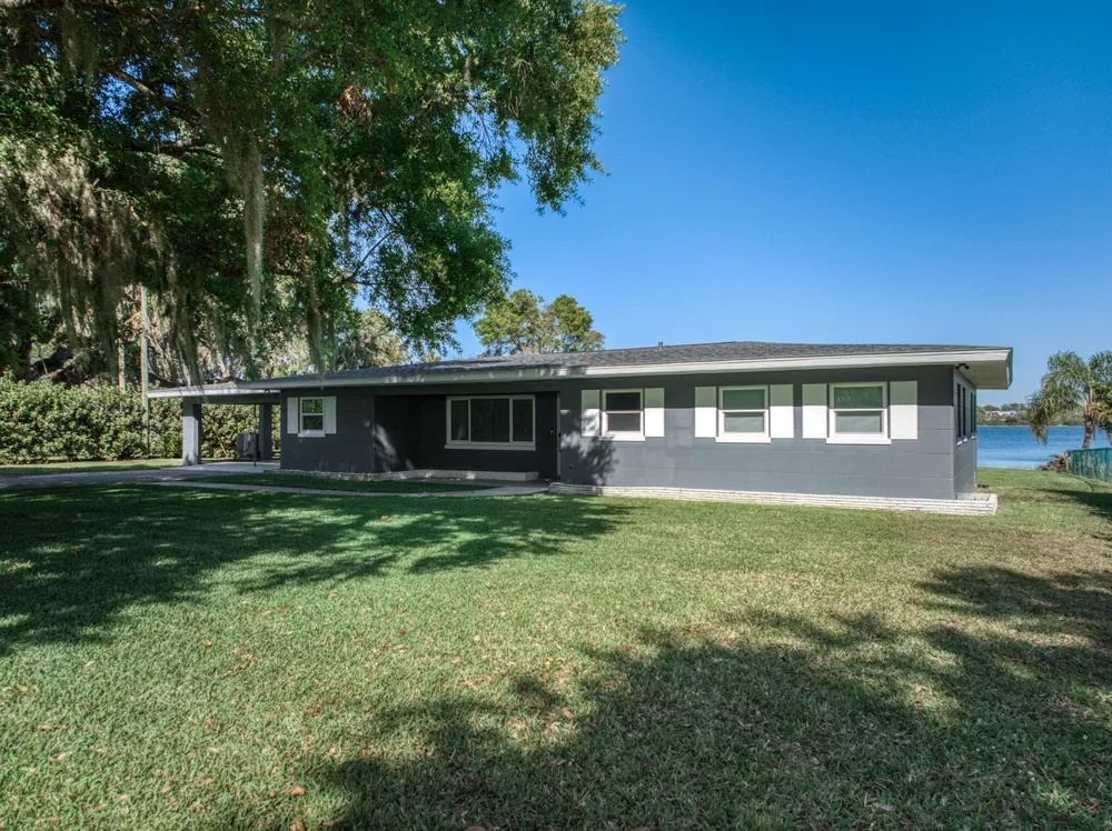 1622 W Dinner Lake Drive Sebring, FL 33870
