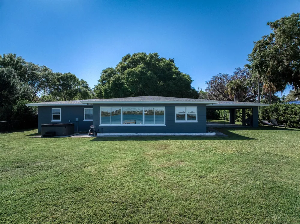 1622 W Dinner Lake Drive Sebring, FL 33870