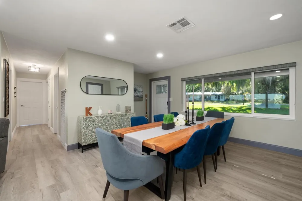 1622 W Dinner Lake Drive Sebring, FL 33870