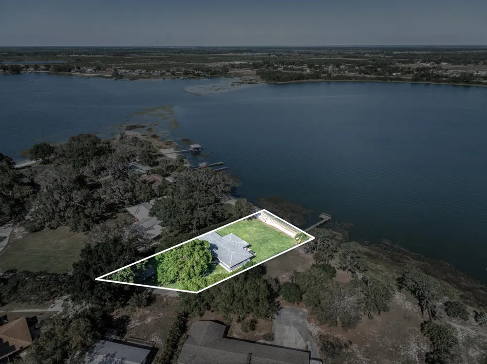 1622 W Dinner Lake Drive Sebring, FL 33870