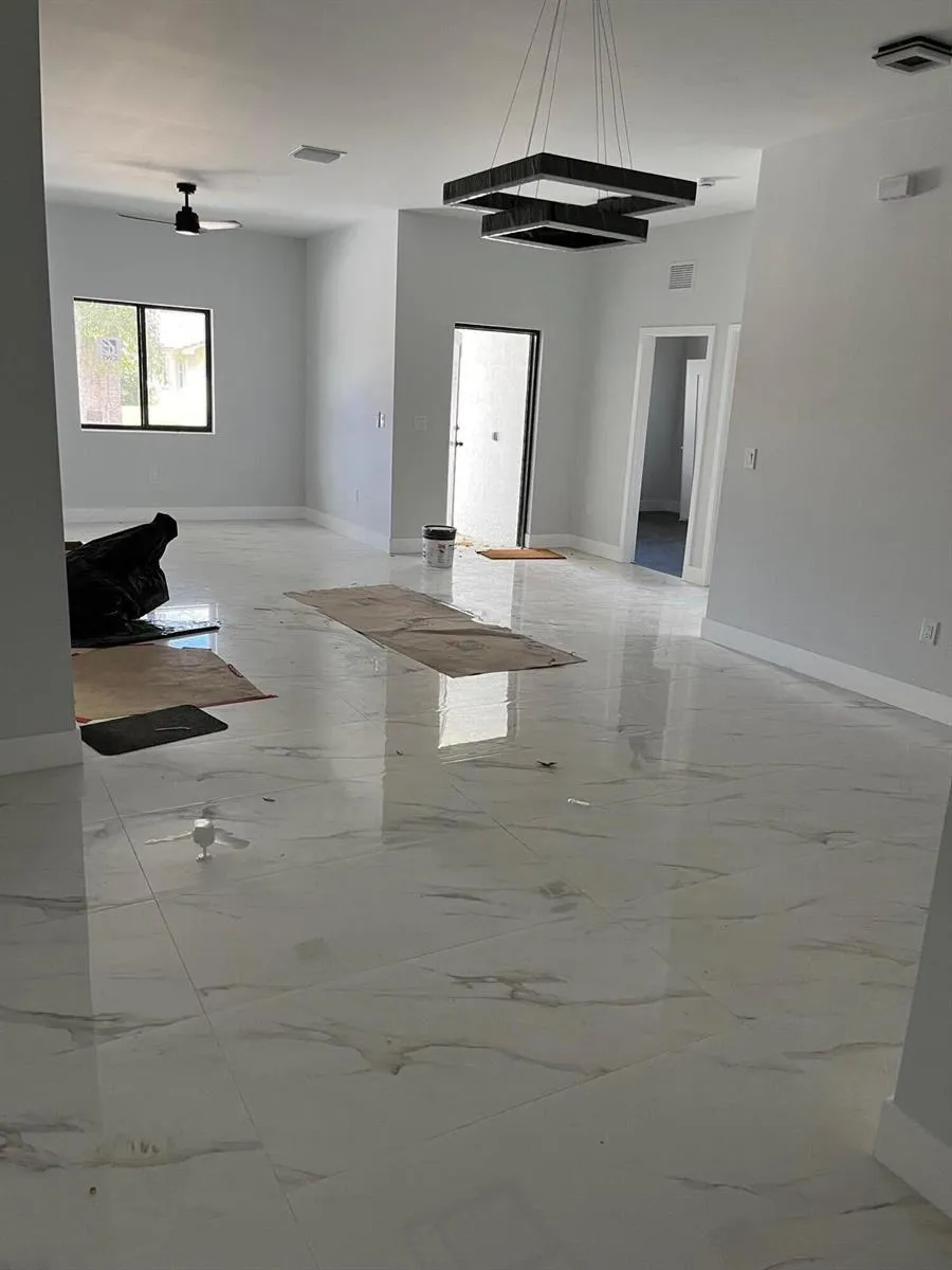 4117 NW 79th Avenue Coral Springs, FL 33065