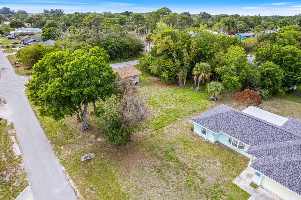 3804 Avenue M Fort Pierce, FL 34947