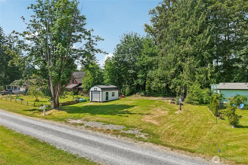 30526 237th Drive NE Arlington, WA 98223