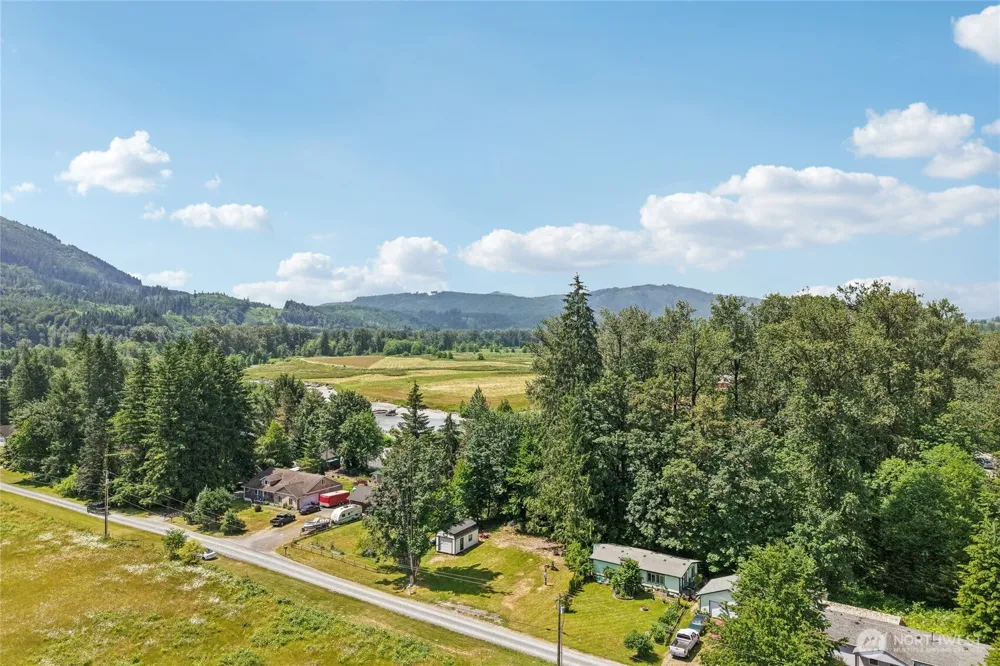 30526 237th Drive NE Arlington, WA 98223