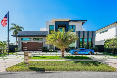 2650 NE 48th Court