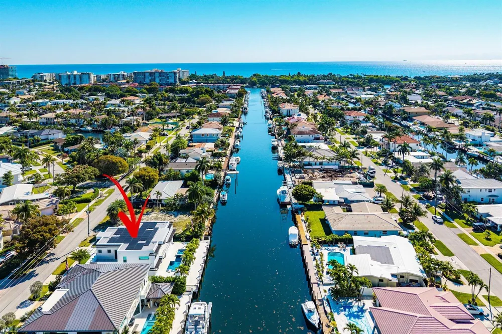 2650 NE 48th Court Lighthouse Point, FL 33064