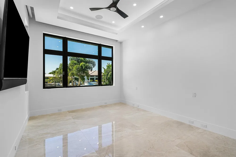 2650 NE 48th Court Lighthouse Point, FL 33064