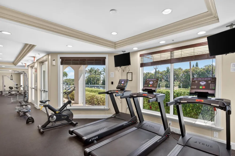 806 E Windward Way #403 Lantana, FL 33462