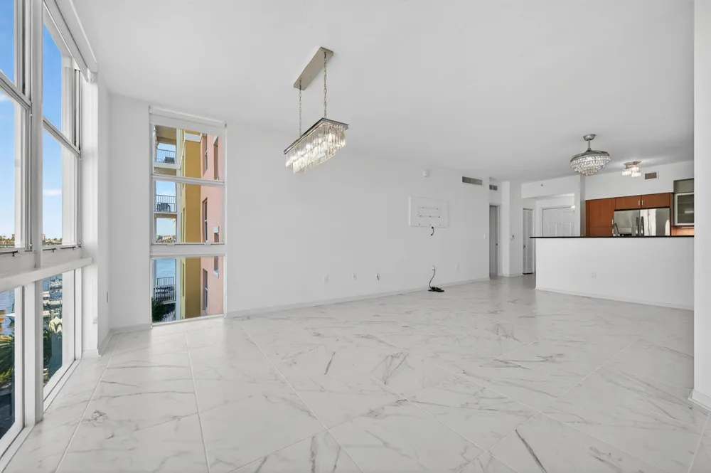 806 E Windward Way #403 Lantana, FL 33462