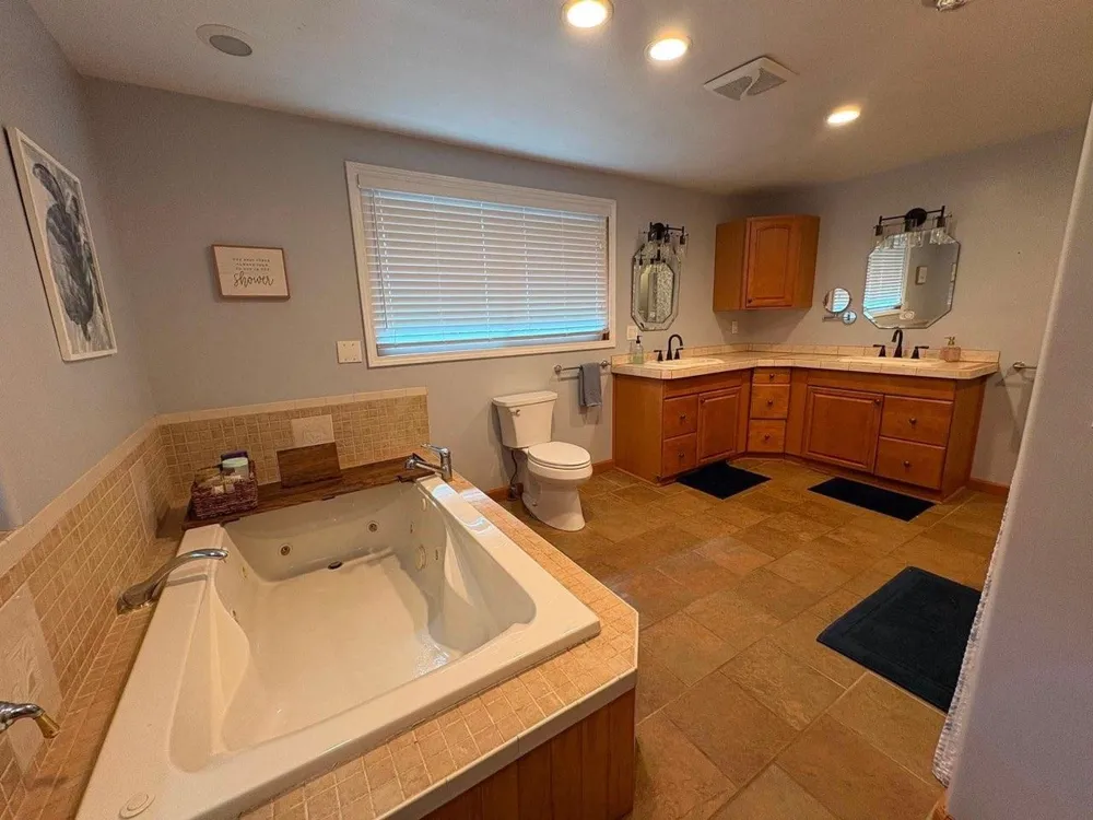 1417 E Weidman Road Isabella Township, MI 48878