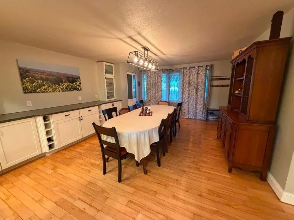 1417 E Weidman Road Isabella Township, MI 48878