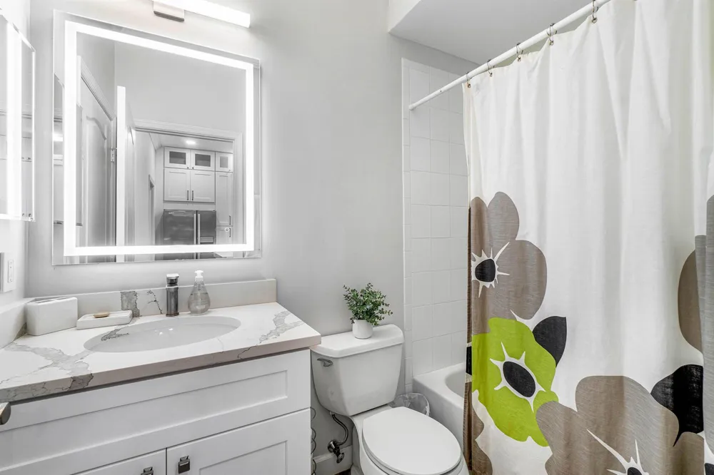 65 SE 5th Avenue Delray Beach, FL 33483