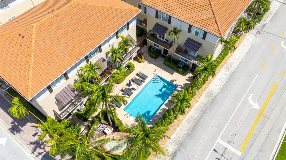 65 SE 5th Avenue Delray Beach, FL 33483