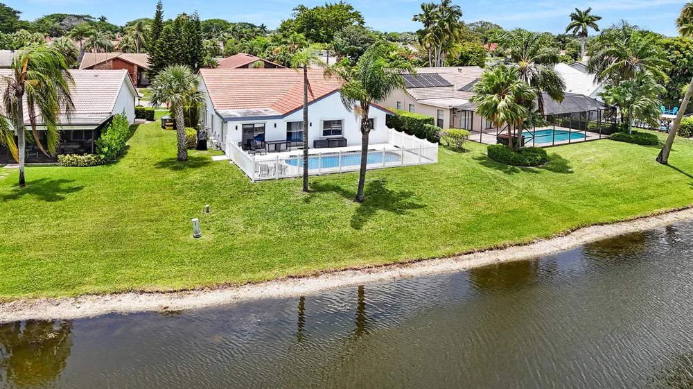 10131 Camelback Lane Boca Raton, FL 33498