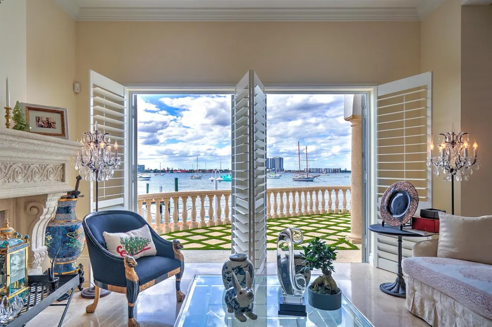 2775 Lake Drive Singer Island, FL 33404