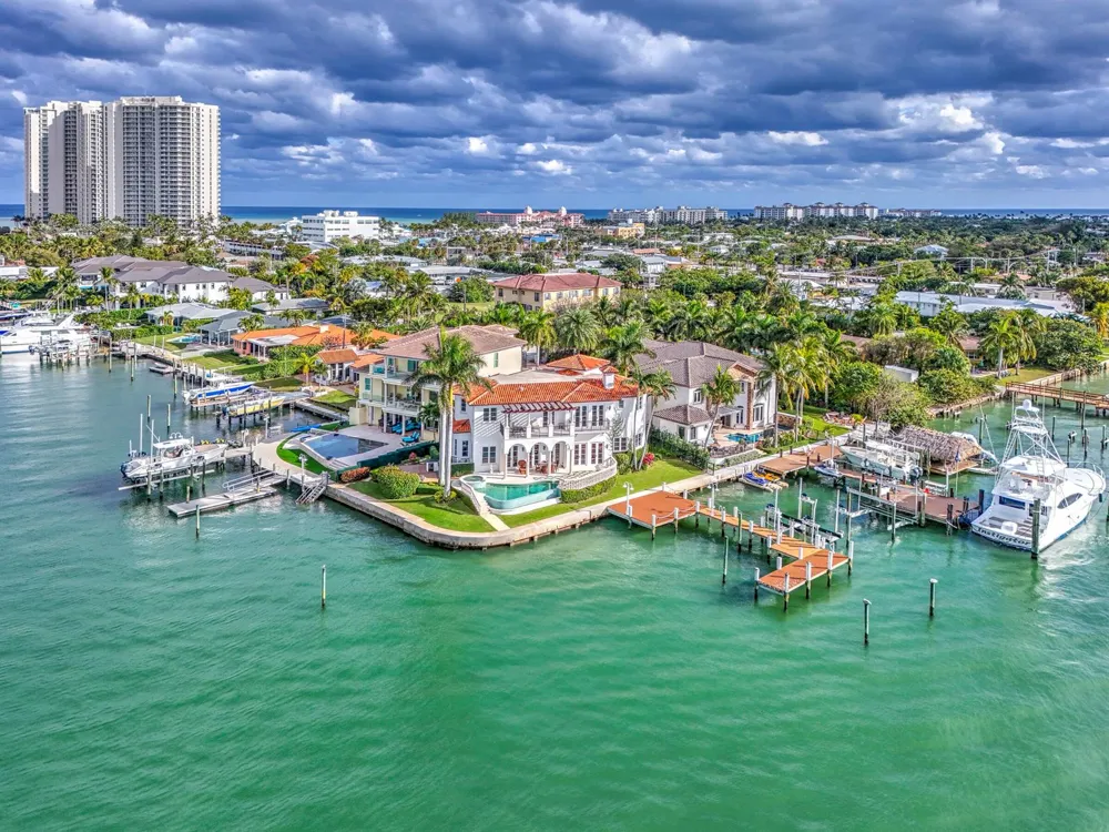 2775 Lake Drive Singer Island, FL 33404