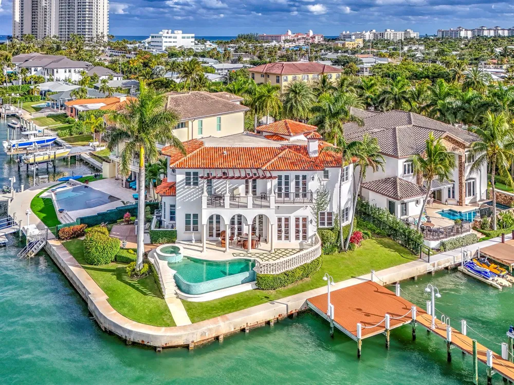 2775 Lake Drive Singer Island, FL 33404