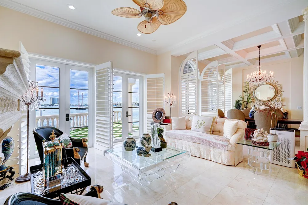 2775 Lake Drive Singer Island, FL 33404