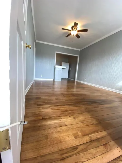 119 W 25th Street #B