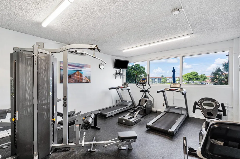1150 Hillsboro Mile #508 Hillsboro Beach, FL 33062