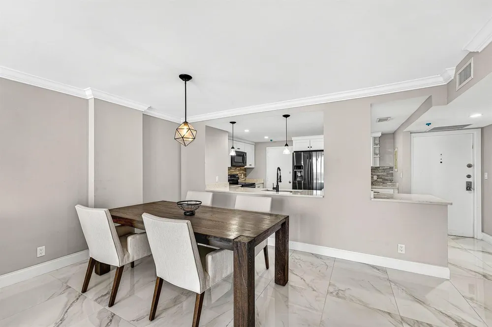 1150 Hillsboro Mile #508 Hillsboro Beach, FL 33062