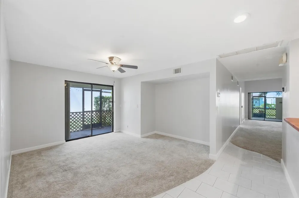 1097 NW 98th Terrace #110 Pembroke Pines, FL 33024