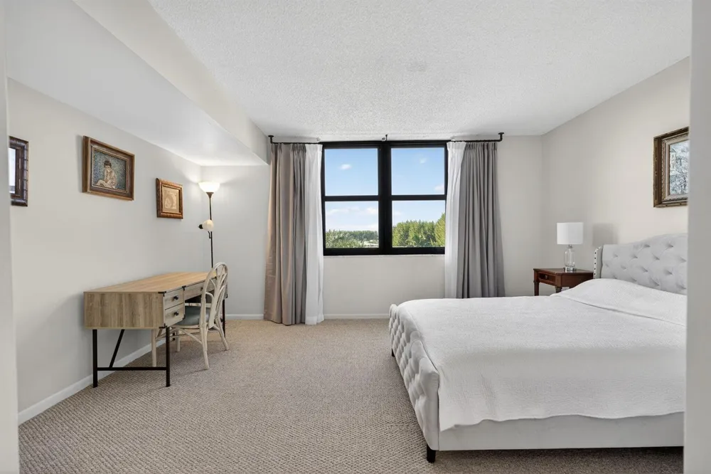 3400 Ocean Drive #408 Singer Island, FL 33404